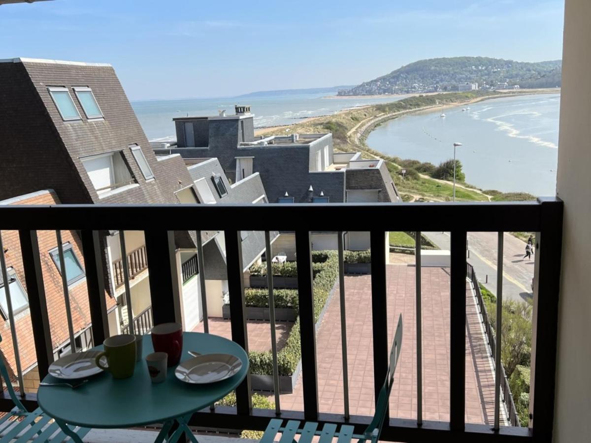 Appartement 2 Pieces Cabourg Avec Balcon, Ascenseur Et Vue Mer - Fr-1-487-335 외부 사진